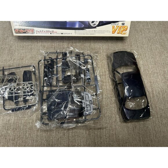 Rare Aoshima 1/24 Junction Produce Celsior UCF21 Vintage Model Kit Open Box - Picture 5 of 9